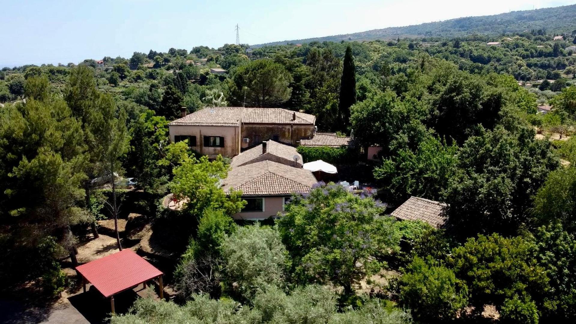 Bed And Breakfast Il Glicine Piedimonte Etneo Extérieur photo